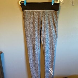 🩷A great pair of PINK athletic pants!